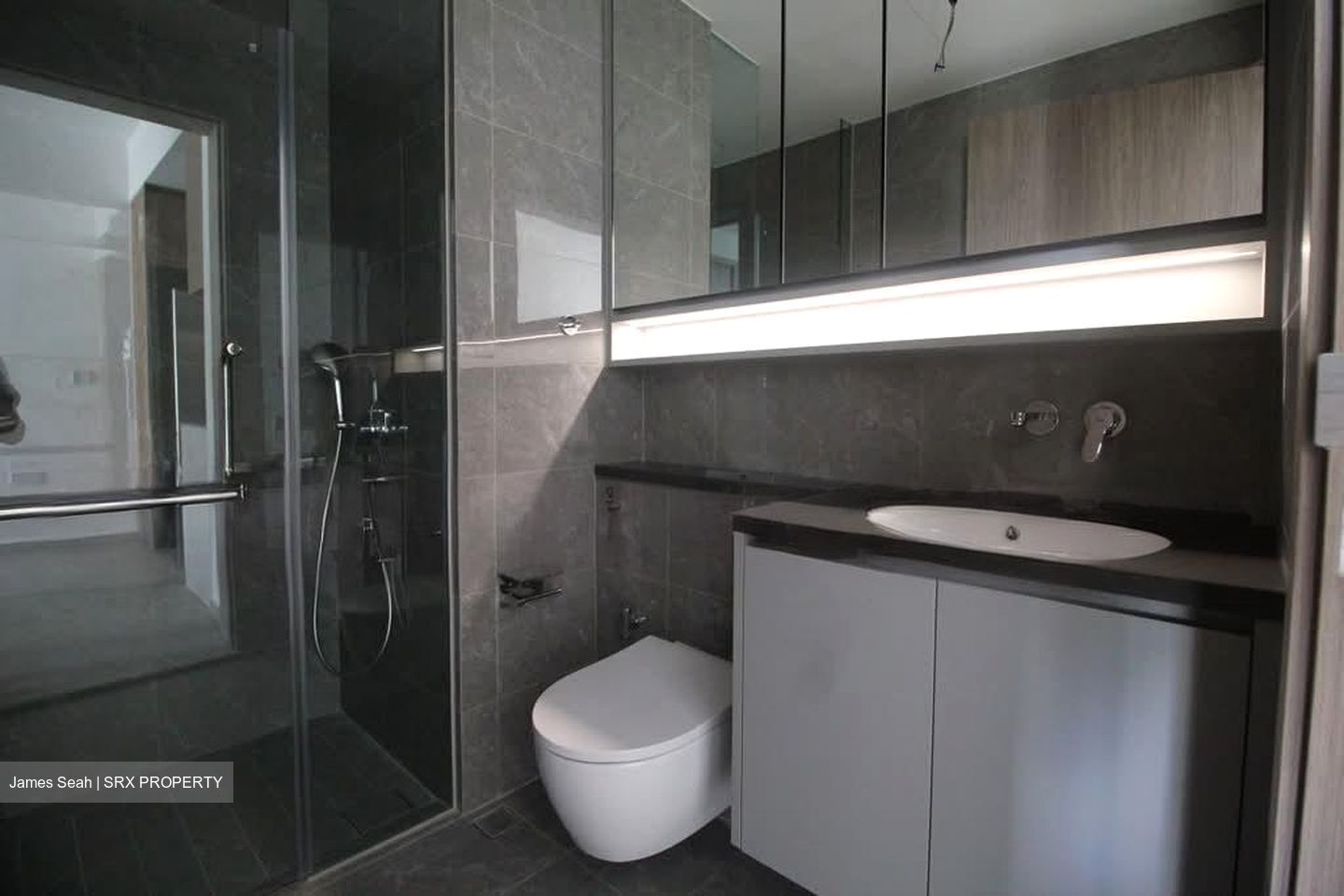 Myra (D13), Apartment #588135141